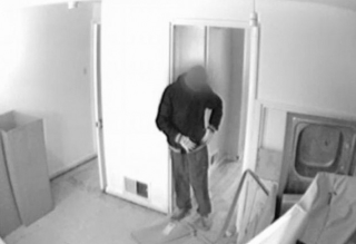 Illustration for article titled Fully-Furnished Fake Houses in UK Run Solely to Trap Burglars